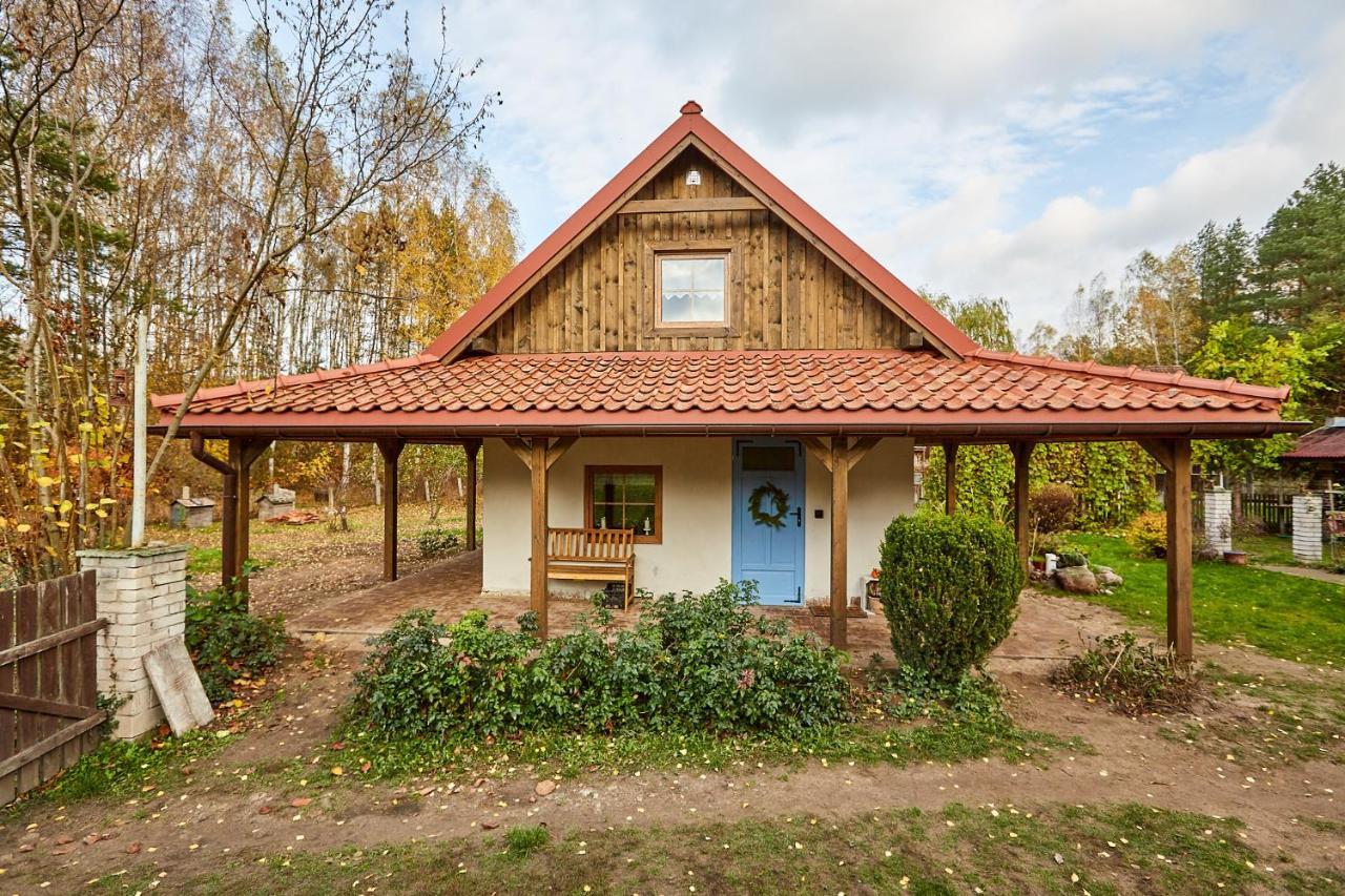 Ferienwohnung Siedlisko Przystanek Szczescie Piasutno Exterior foto
