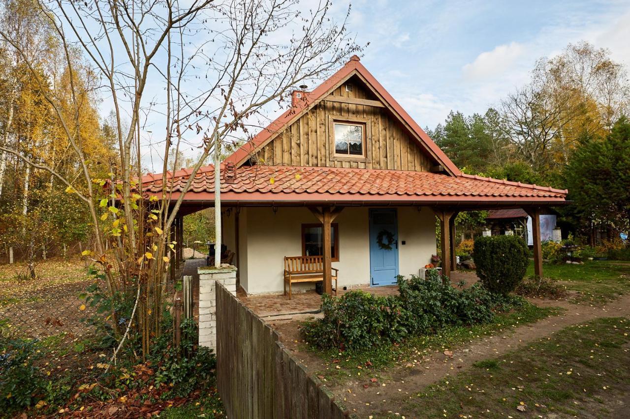 Ferienwohnung Siedlisko Przystanek Szczescie Piasutno Exterior foto
