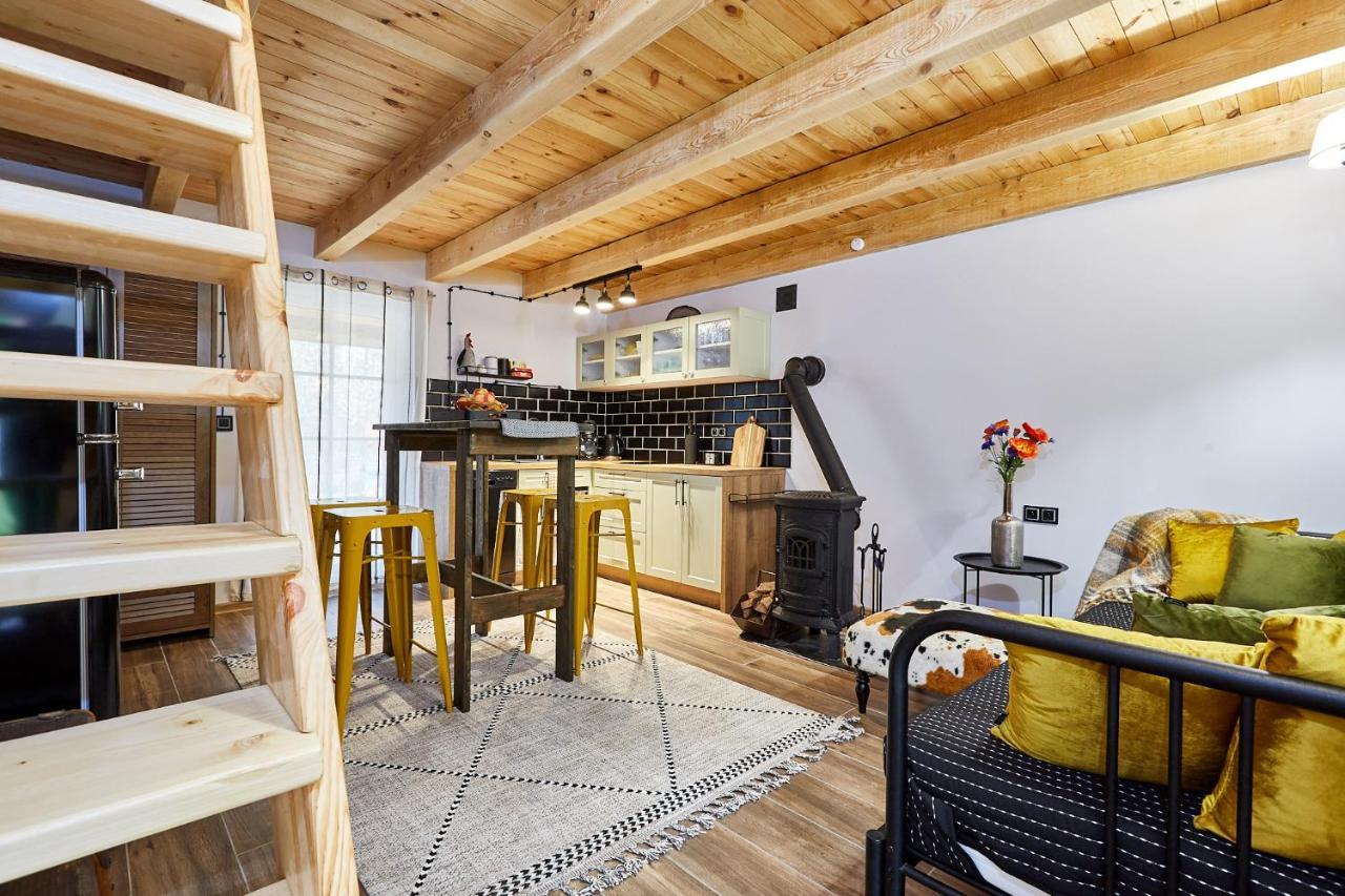 Ferienwohnung Siedlisko Przystanek Szczescie Piasutno Exterior foto