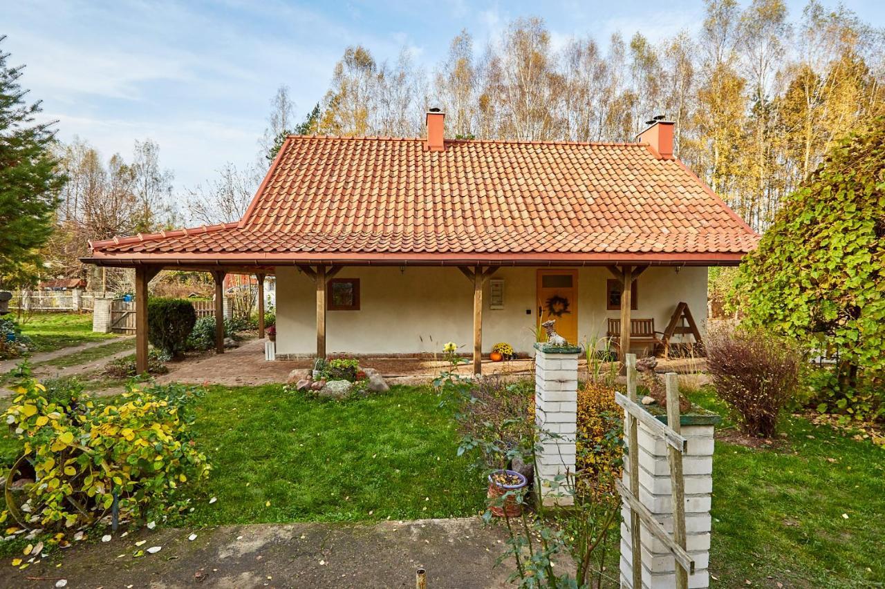 Ferienwohnung Siedlisko Przystanek Szczescie Piasutno Exterior foto